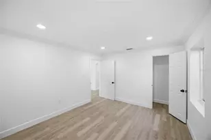 1908 Macomber Ave, Clearwater, FL 33755 - Photo 13