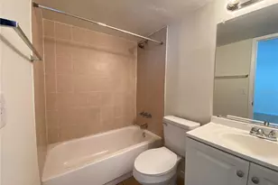 5230 Davisson Ave, Orlando, FL 32810 - Photo 11