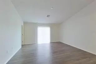 18318 Gibraltar Ln, Lehigh Acres, FL 33936 - Photo 7