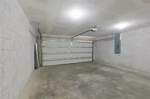 18318 Gibraltar Ln, Lehigh Acres, FL 33936 - Photo 13