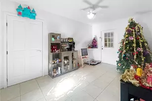 608 W Nelson St, Tavares, FL 32778 - Photo 7