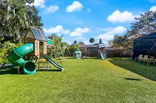 608 W Nelson St, Tavares, FL 32778 - Photo 17