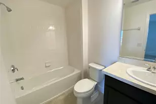 4957 Olivia Ct, Saint Cloud, FL 34772 - Photo 13