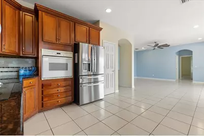9005 Pinebreeze Drive, Riverview, FL 33578 - Photo 9