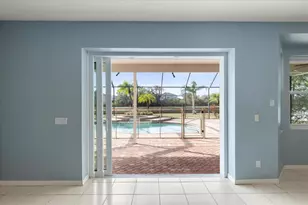 9005 Pinebreeze Dr, Riverview, FL 33578 - Photo 11