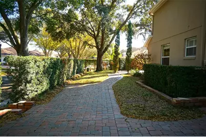 7904 Westminster Abbey Boulevard, Orlando, FL 32835 - Photo 5