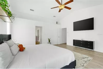 1542 Banbury Loop S, Lakeland, FL 33809 - Photo 17