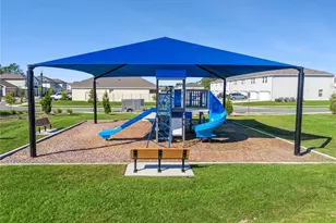 595 Seagrove Trl, Saint Cloud, FL 34771 - Photo 35