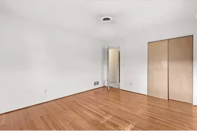 3256 Wickersham Court, Orlando, FL 32806 - Photo 11