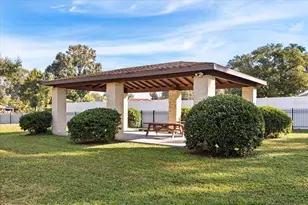 3256 Wickersham Ct, Orlando, FL 32806 - Photo 23