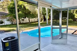 748 Parkview Pl, Lakeland, FL 33805 - Photo 17