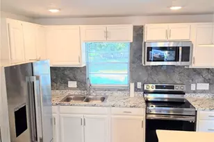 748 Parkview Pl, Lakeland, FL 33805 - Photo 5