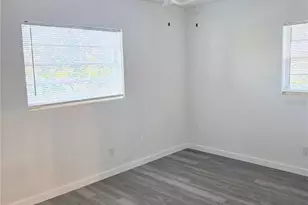 748 Parkview Pl, Lakeland, FL 33805 - Photo 11