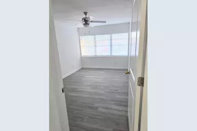 748 Parkview Place, Lakeland, FL 33805 - Photo 9