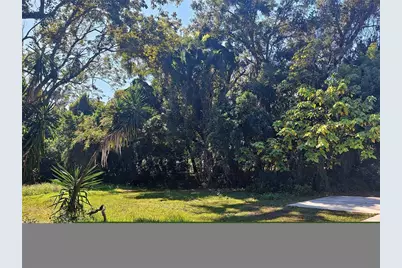 203 E 13th Street, Apopka, FL 32703 - Photo 1