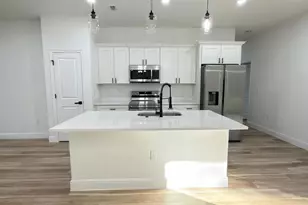 7991 N Primrose Dr, Citrus Springs, FL 34434 - Photo 3