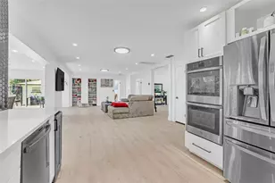 733 Overlook Dr, Apopka, FL 32703 - Photo 17