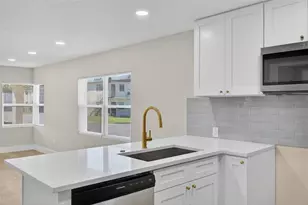 821 Colyer St, Orlando, FL 32805 - Photo 13