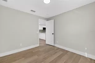 821 Colyer St, Orlando, FL 32805 - Photo 25