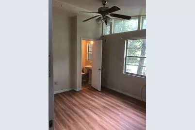 527 NW 36th Terrace, Gainesville, FL 32607 - Photo 13
