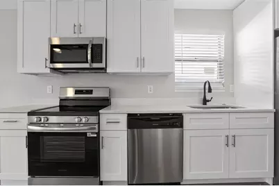 5444 Blueberry Drive, Orlando, FL 32811 - Photo 5