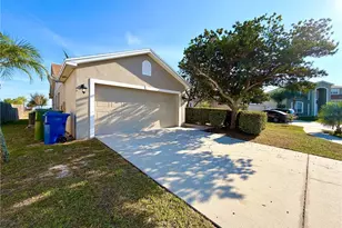 4981 Mandolin Ct, Winter Haven, FL 33884 - Photo 3