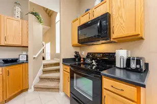 549 Cadiz Loop, Davenport, FL 33837 - Photo 9