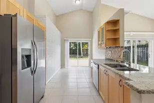 7381 Ashley Shores Cir, Lake Worth, FL 33467 - Photo 17