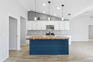 5407 Harmony Ln, Kissimmee, FL 34758 - Photo 11