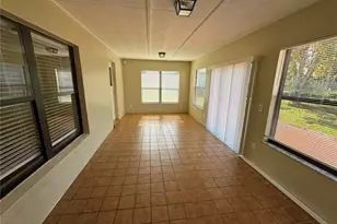 2206 Fairmont Cir, Orlando, FL 32837 - Photo 17