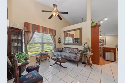 2250 Spring Lake Circle, Saint Cloud, FL 34771 - Photo 15