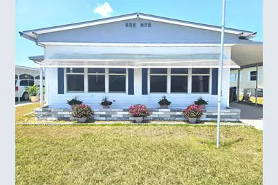 808 53rd Avenue E #74, Bradenton, FL 34203 - Photo 1