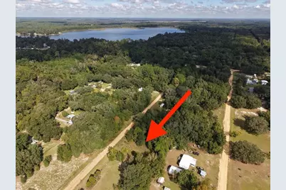 208 N Helmers Avenue, Interlachen, FL 32148 - Photo 7