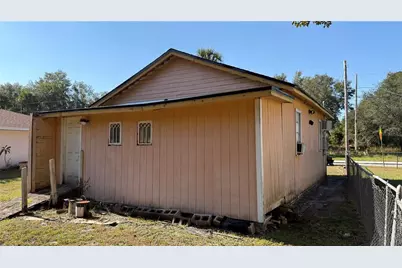 1121 S Adelle Avenue, Deland, FL 32720 - Photo 7