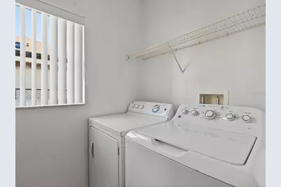 556 Viceroy Court, Kissimmee, FL 34758 - Photo 31