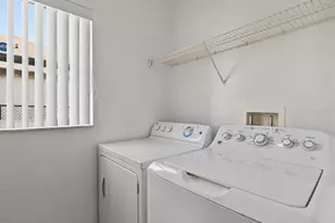 556 Viceroy Ct, Kissimmee, FL 34758 - Photo 31