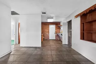 22 S Observatory Dr, Orlando, FL 32835 - Photo 9