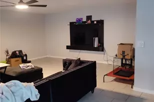 541 Blackstone Ave, Deltona, FL 32725 - Photo 23