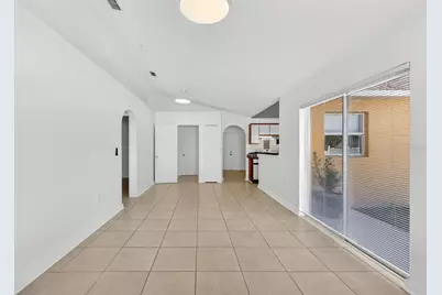 2346 Queenswood Circle, Kissimmee, FL 34743 - Photo 21