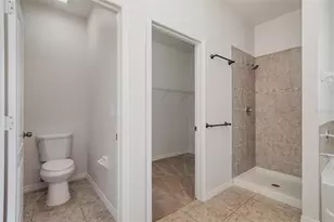 572 Vista Ridge Dr, Ruskin, FL 33570 - Photo 17