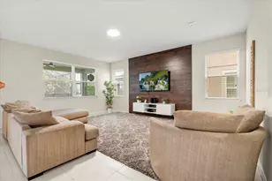 9035 Sunshine Ridge Loop, Kissimmee, FL 34747 - Photo 5