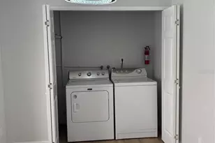 5395 Vineland Rd, Orlando, FL 32811 - Photo 9