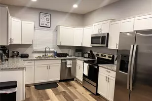 100 E Coleman Cir, Sanford, FL 32773 - Photo 3