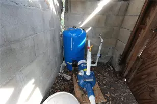 3845 N Quarters Rd, Okahumpka, FL 34762 - Photo 17