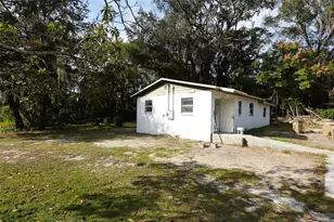 3845 N Quarters Rd, Okahumpka, FL 34762 - Photo 21