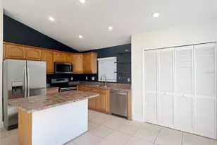 1648 Slash Pine Pl, Oviedo, FL 32765 - Photo 5