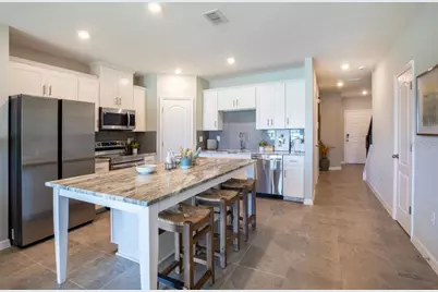 10670 Ironwood Tree Way, San Antonio, FL 33576 - Photo 5