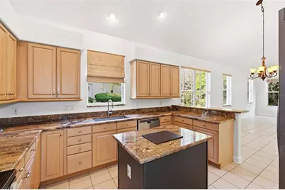 7291 Hawksnest Boulevard, Orlando, FL 32835 - Photo 11