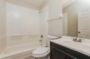 10021 Cypress Meadows Ln, Orlando, FL 32825 - Photo 13