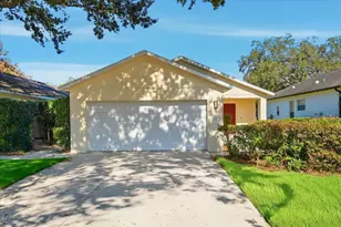 933 Pecan St, Oviedo, FL 32765 - Photo 1